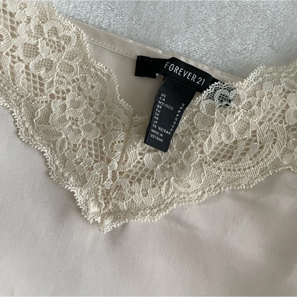 Forever 21 Cream Tank Top - Picture 2 of 3